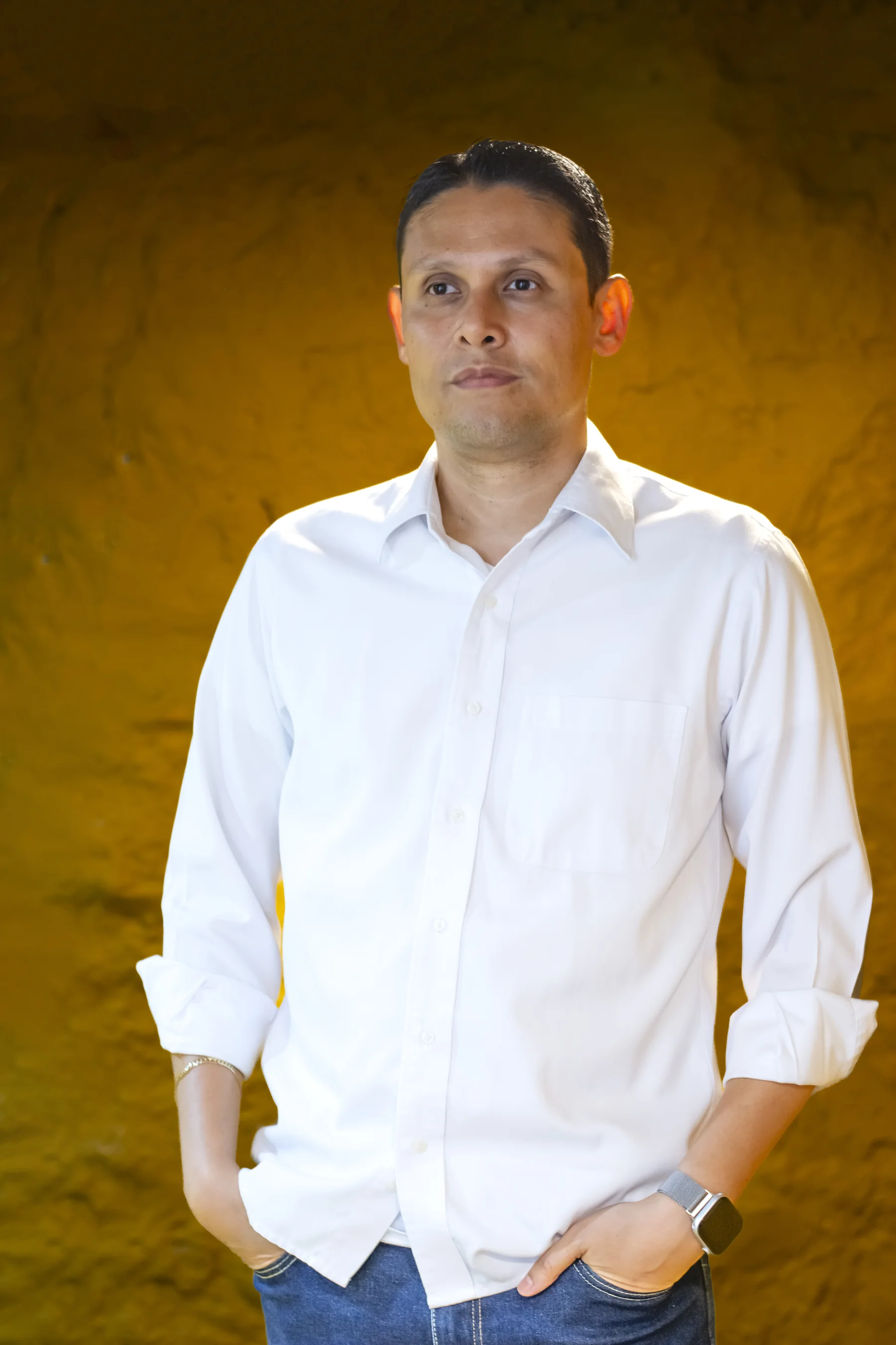 Rolando López